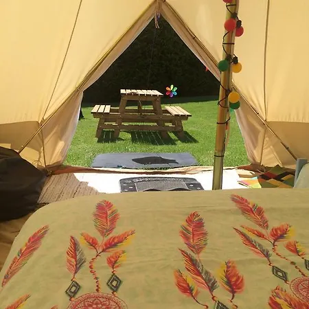 Glamping 4* Cong